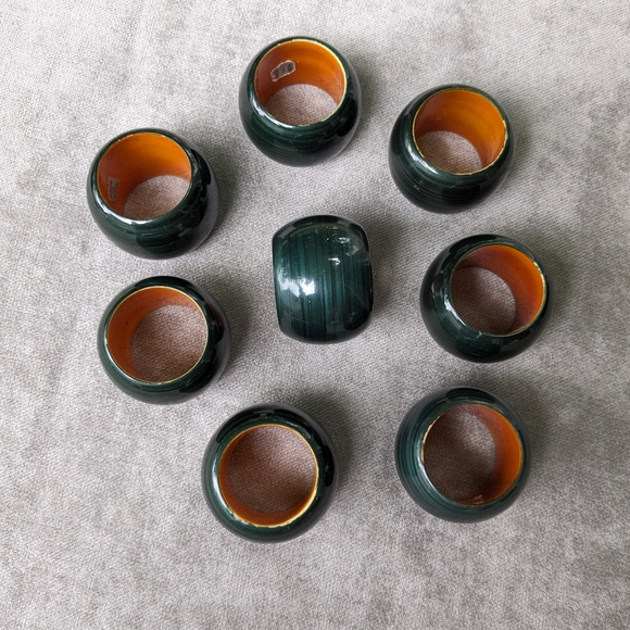 Vintage Wooden Lacquered Napkin Rings Set 8 Evergreen Striped Made In India EUC - Picture 11 of 11